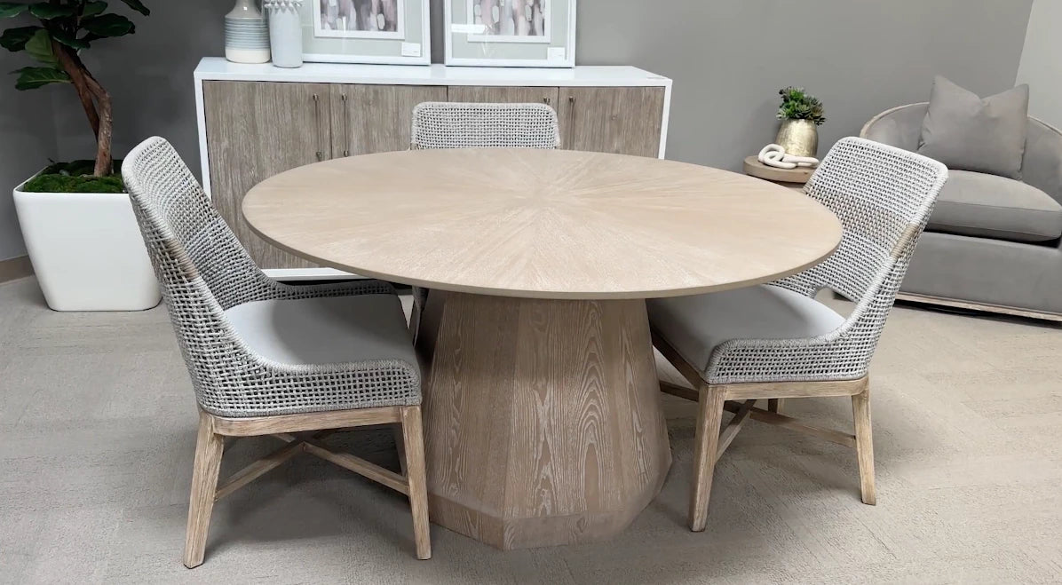 Tables & Consoles
