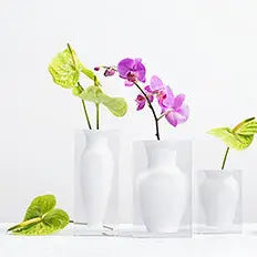 Perla Bud Acrylic Block Black Vase - White