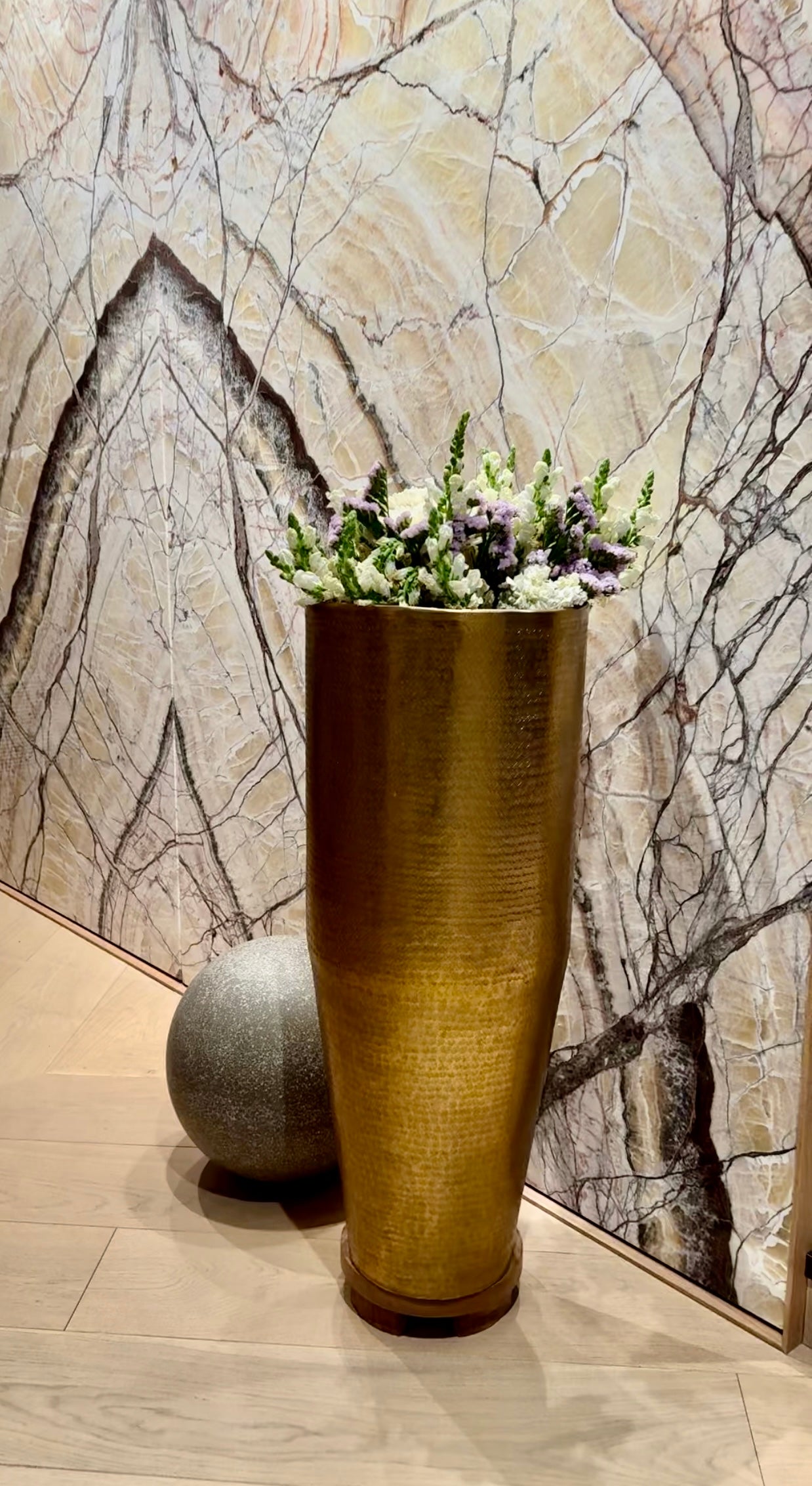 Oro Floor Planters