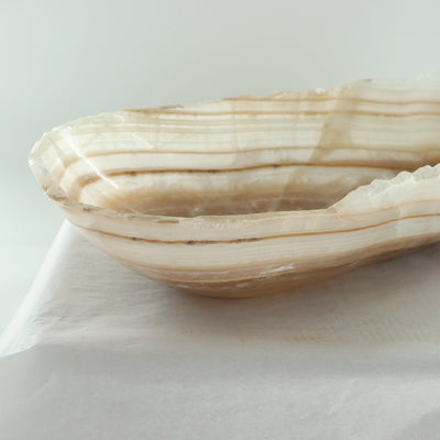 Blanche Trim Onyx Canoe Bowl