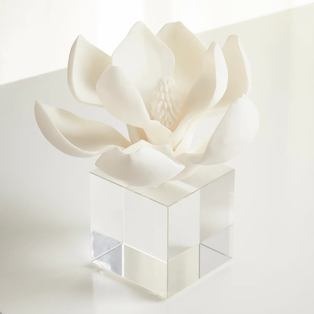 Magnolia Sculpture