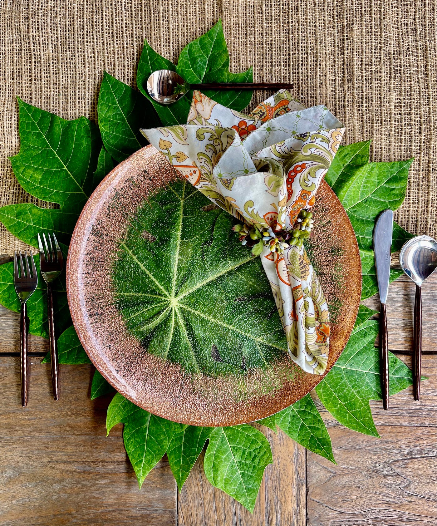 Berries & Leaves Napkin Ring